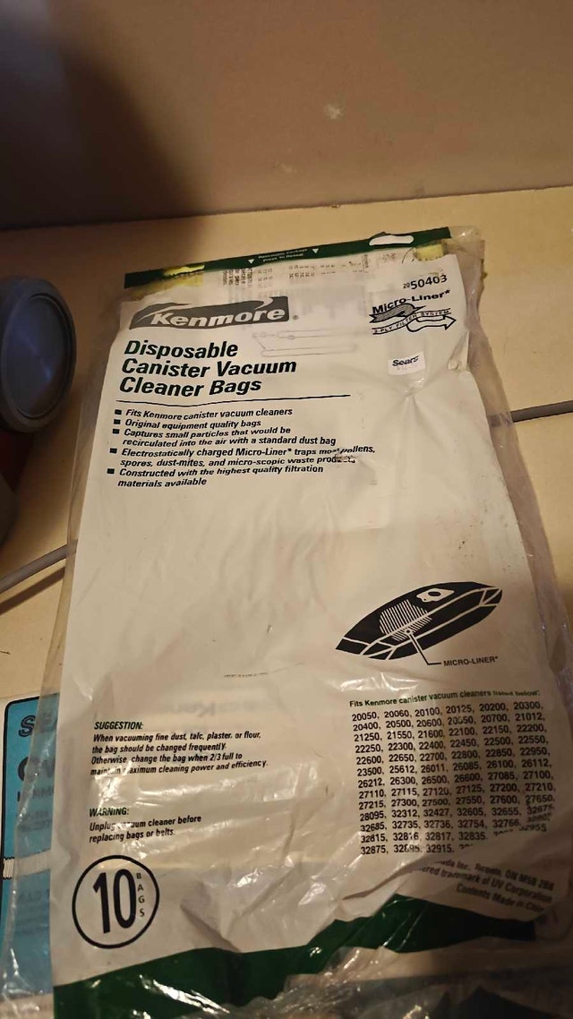 Kenmore Vacuum - Working - photo 4