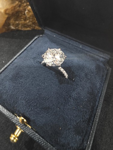 Ring For Woman Diamond Gold 18k - photo 5