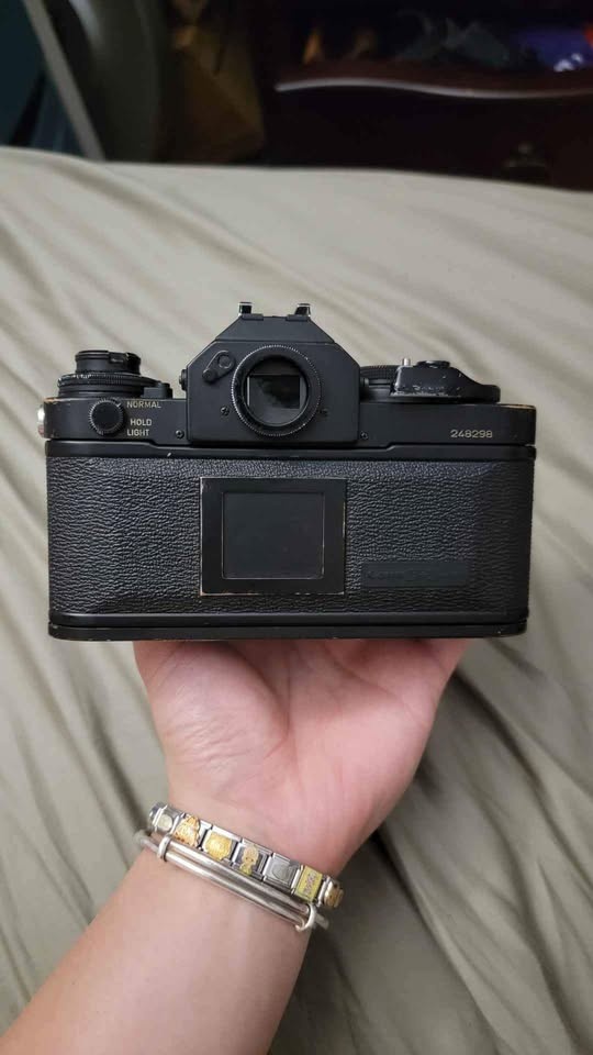 Canon F1 35mm Film Camera w/ 50mm f1.4 & 35-70mm Lens - photo 3