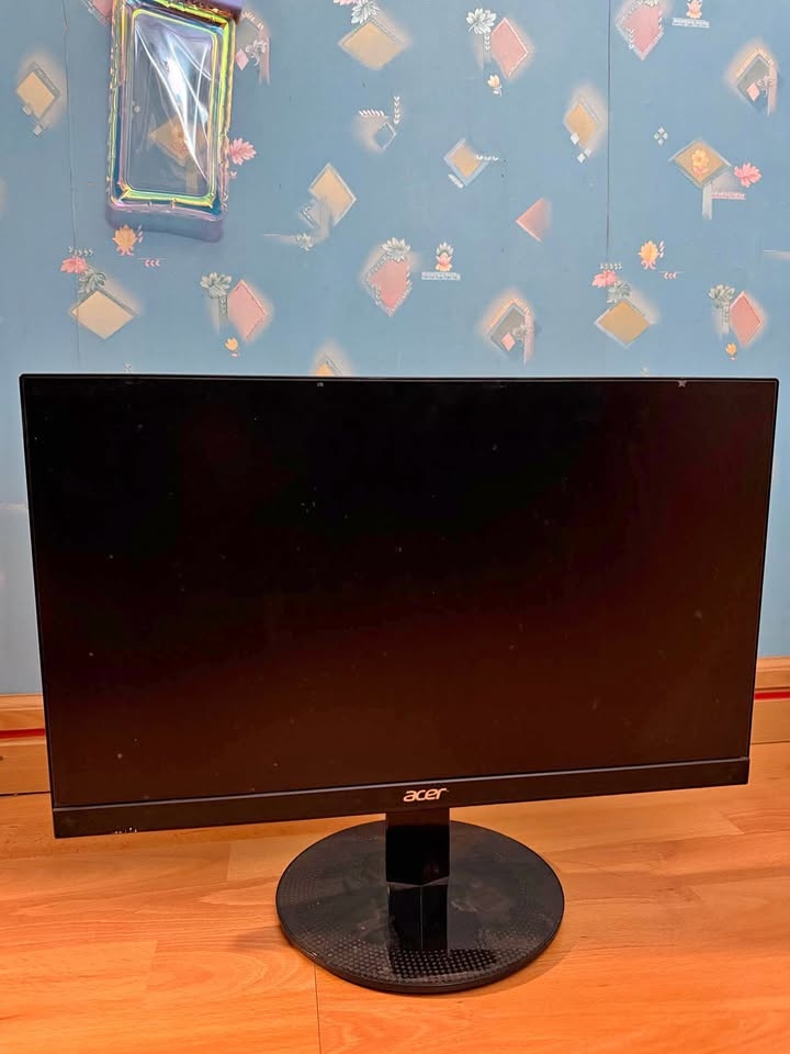 Acer Thin Monitor