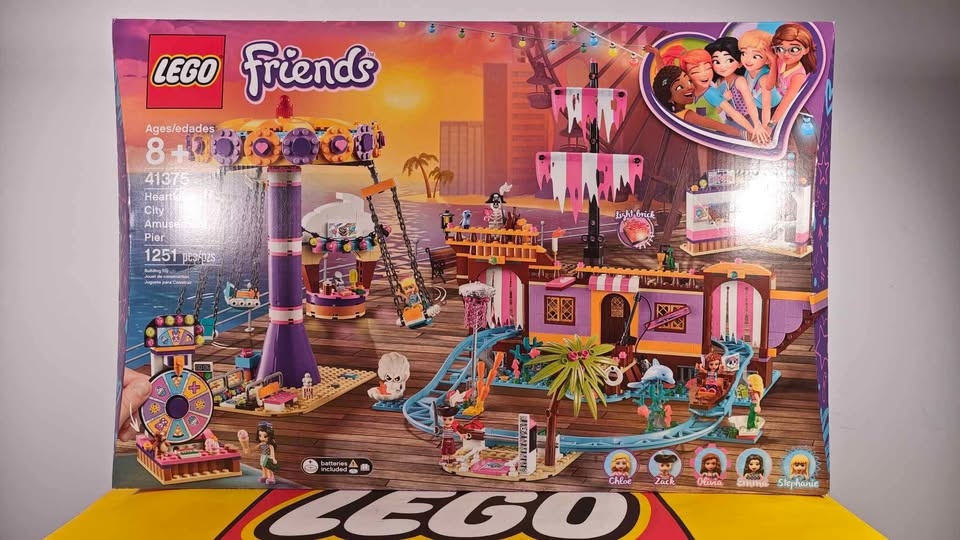 *CLEARANCE* LEGO Friends 41375 Amusement Pier Park MSRP$150 - photo 2
