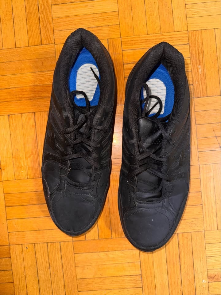 Black Non-Slip Shoes – Size 11 US – Excellent Condition 👟 - photo 4