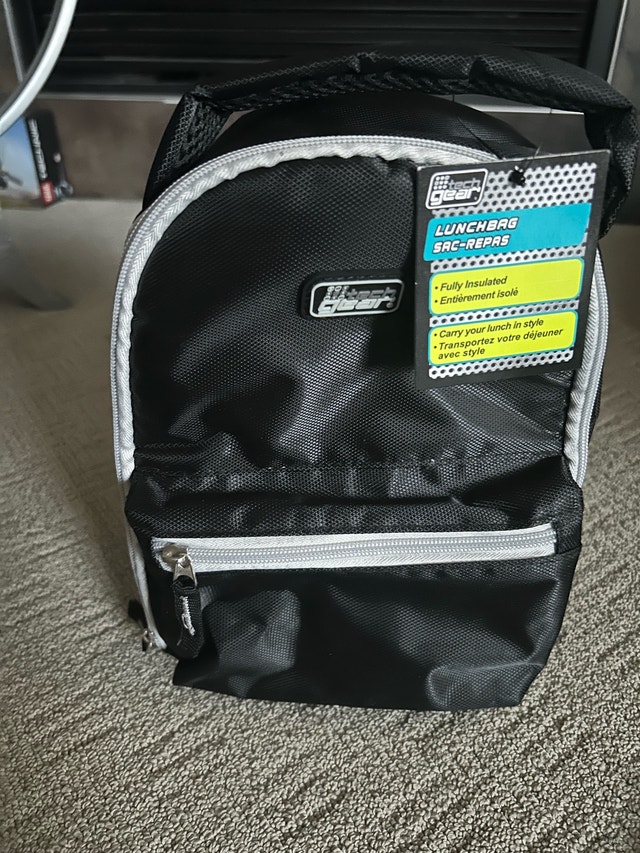 Brand New Tech Gear Lunch Locker Bag - photo 3