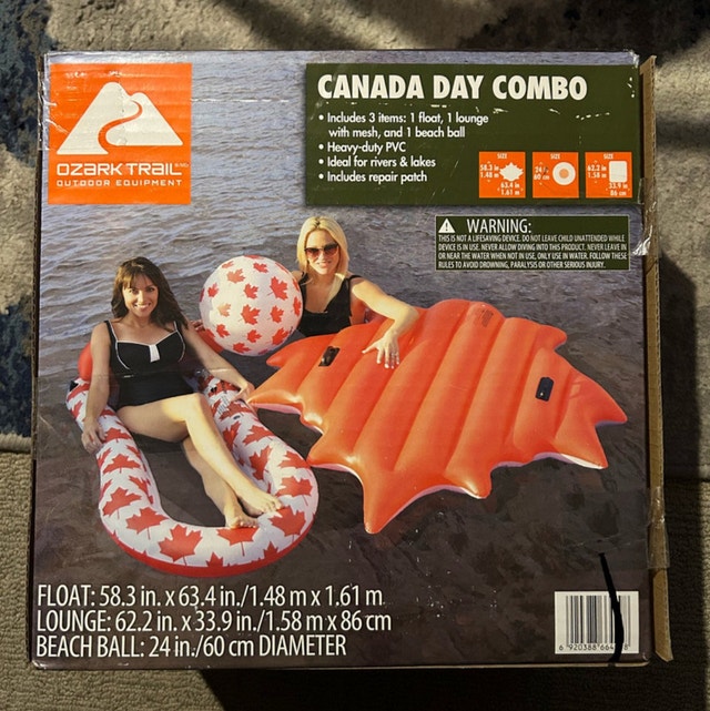 Brand New Canada Day 3 Pcs Inflatable Pool Float Combo - photo 4