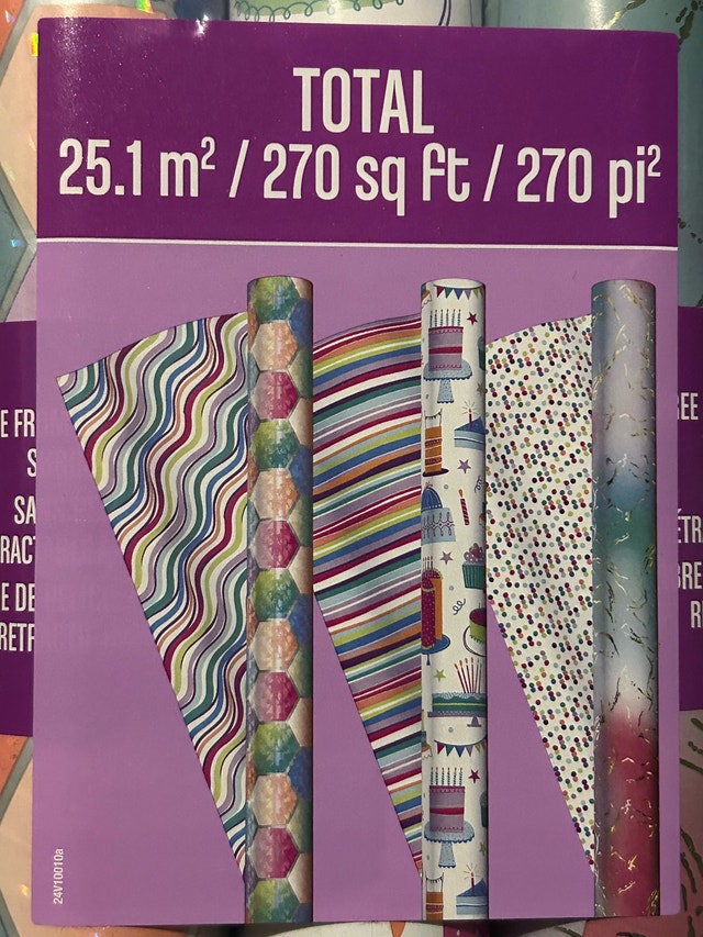 Brand New Signature Double Sided Gift Wrap (Pk of 3 Rolls)