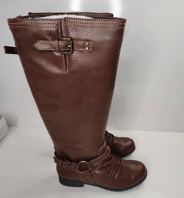 Brand New TOETOS ARIAZ Women's Knee-High Boots - photo 4