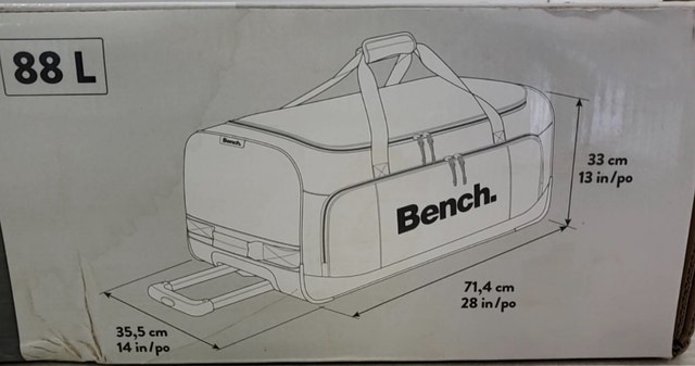 Brand New Bench Wheeled Duffel Sports Bag - photo 2