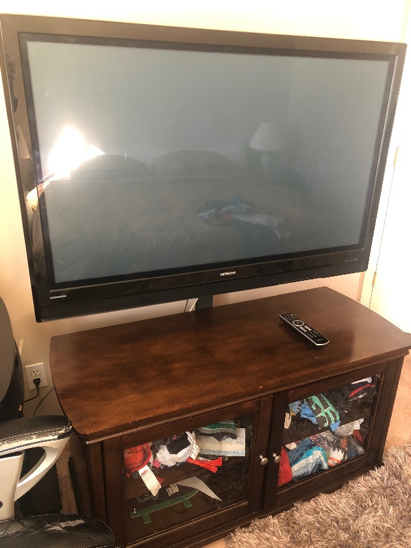 50 Inch Flat Screen TV + HDMI + 2-Tier Cupboard Mount - photo 4