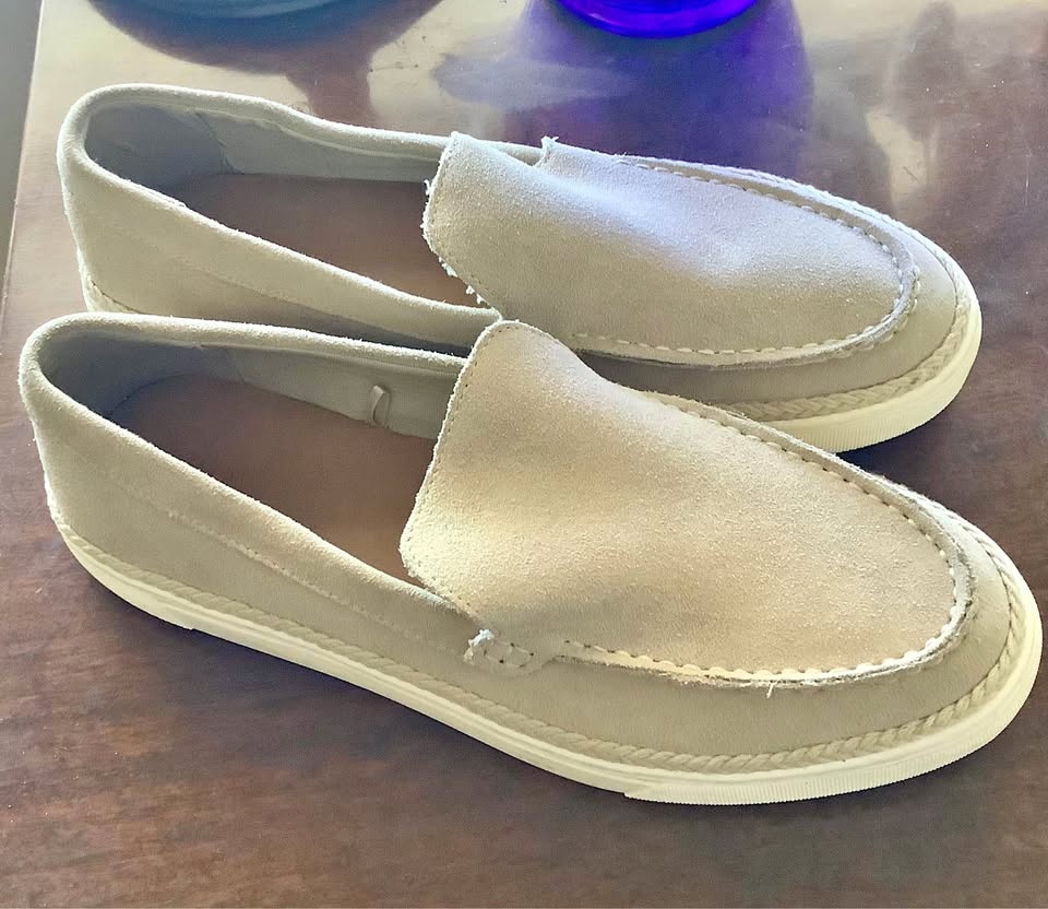 Zara Suede Slip-On Loafers - Off White - Men's EU 42/US 9