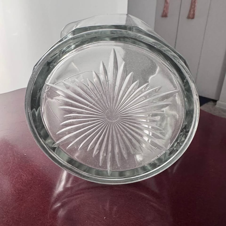 Heavy, weighted glass pitcher - photo 4