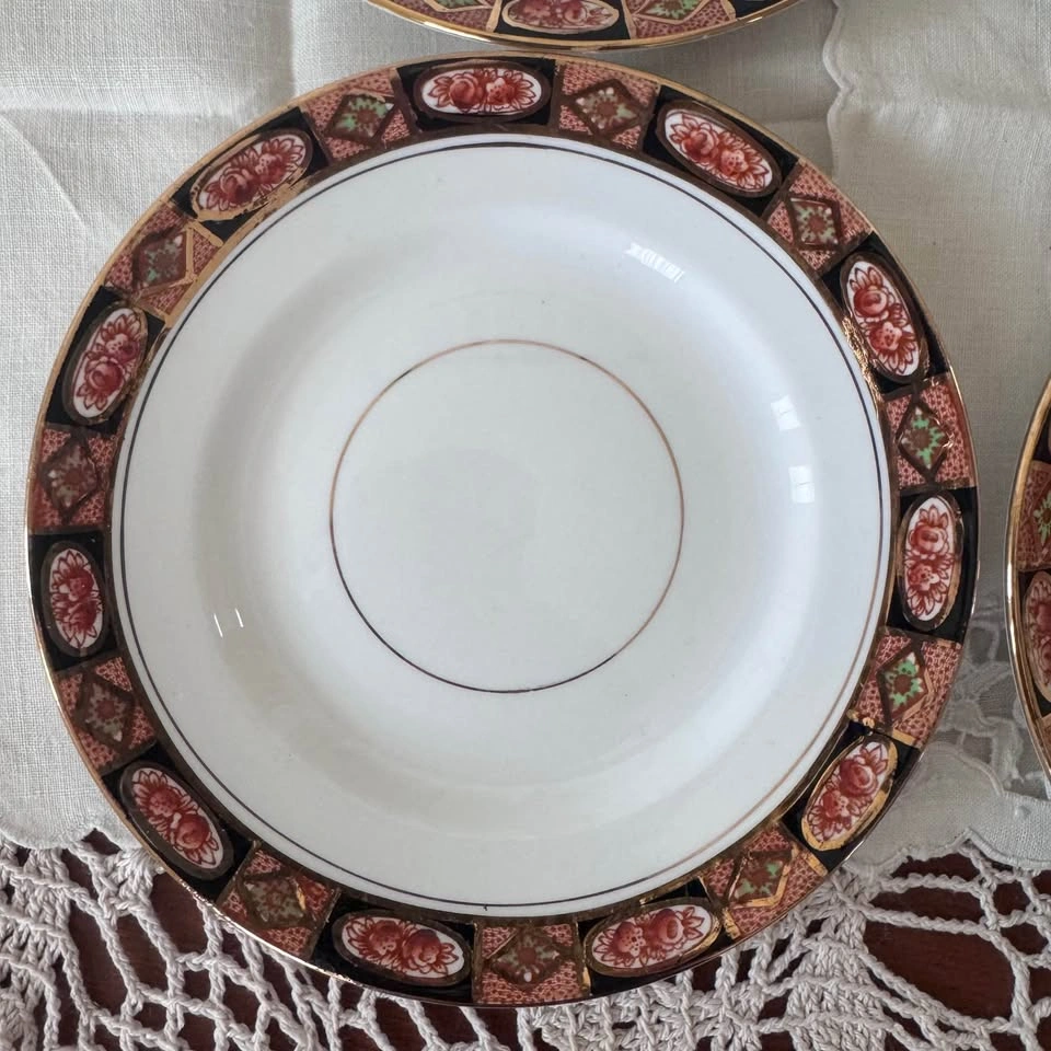 4 Royal Albert "Imari" Side/Dessert Plates - photo 2