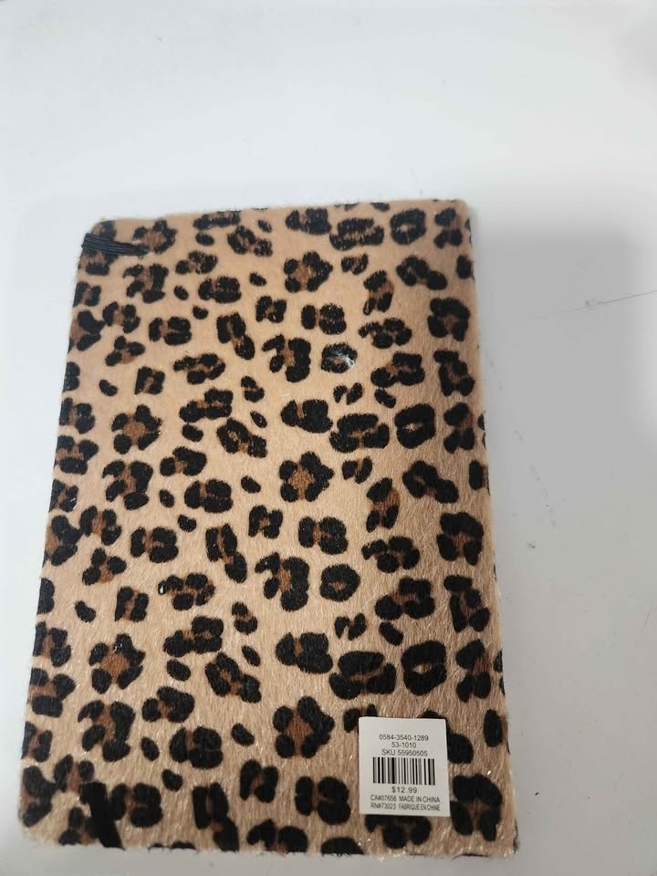 Leopard Print Furry Journal - photo 3