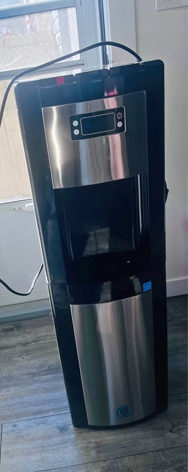Glacier Bay Hot & Cold Water Dispenser