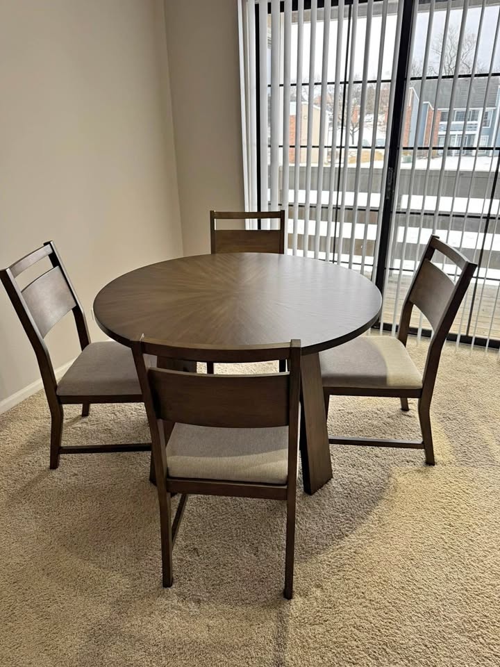 Dining Room Set
