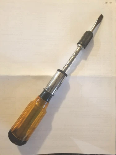 Vintage Twist Push Automatic Screwdriver w/ 4 Bits