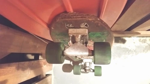 Vintage 70's 80's Skateboard Trucks, Wheels, Risers - photo 2