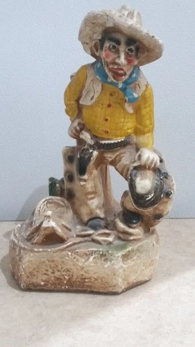 Rare Vintage Ceramic Cowboy Villain Statue Sculpture - photo 2