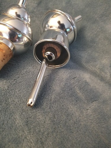 3 Vintage Liquor Bottle Pouring Spouts - photo 2