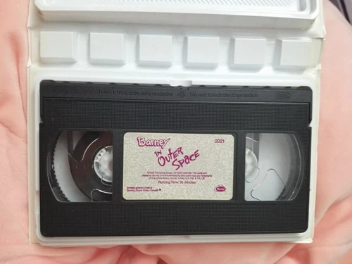 Barney in Outer Space VHS Tape Classic Collection 1998 - photo 3