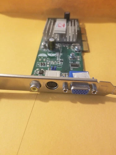 Radeon 9200SE 128M DDR TVO AGP Graphics Card P\N 1024-HC26-02-SA - photo 2