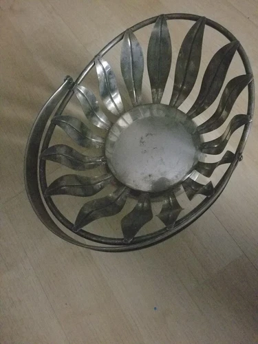 Vintage Oval Metal Fruit Basket w/ Handle - photo 4