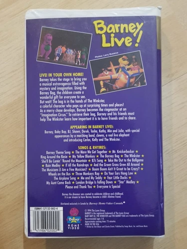 Barney Live! In New York City VHS Tape (1994) - photo 3