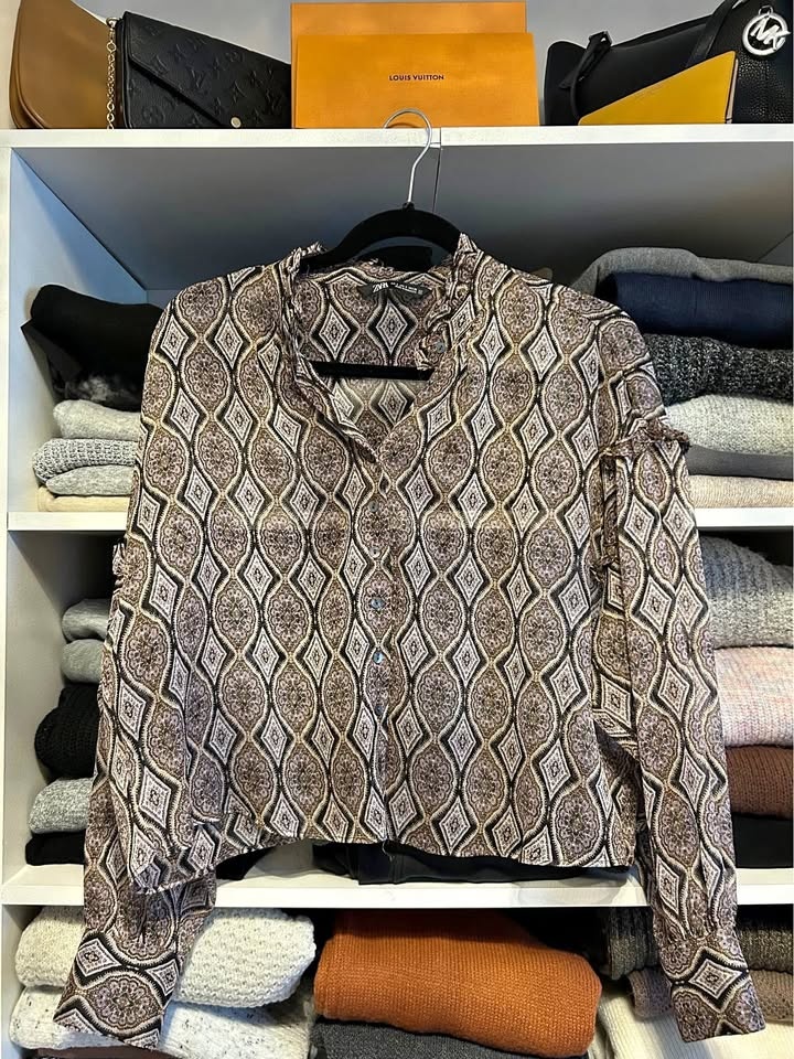 Zara Button up Shirt