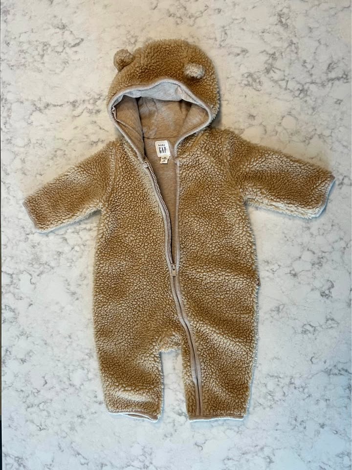 Baby Gap Bunting Suit 3-6M