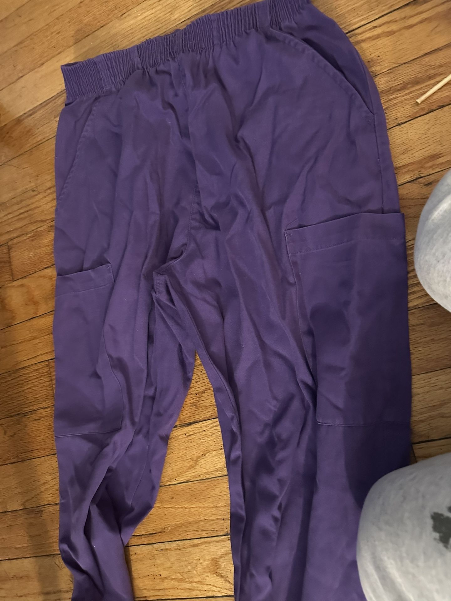 Women’s Scrub Pants Purple
