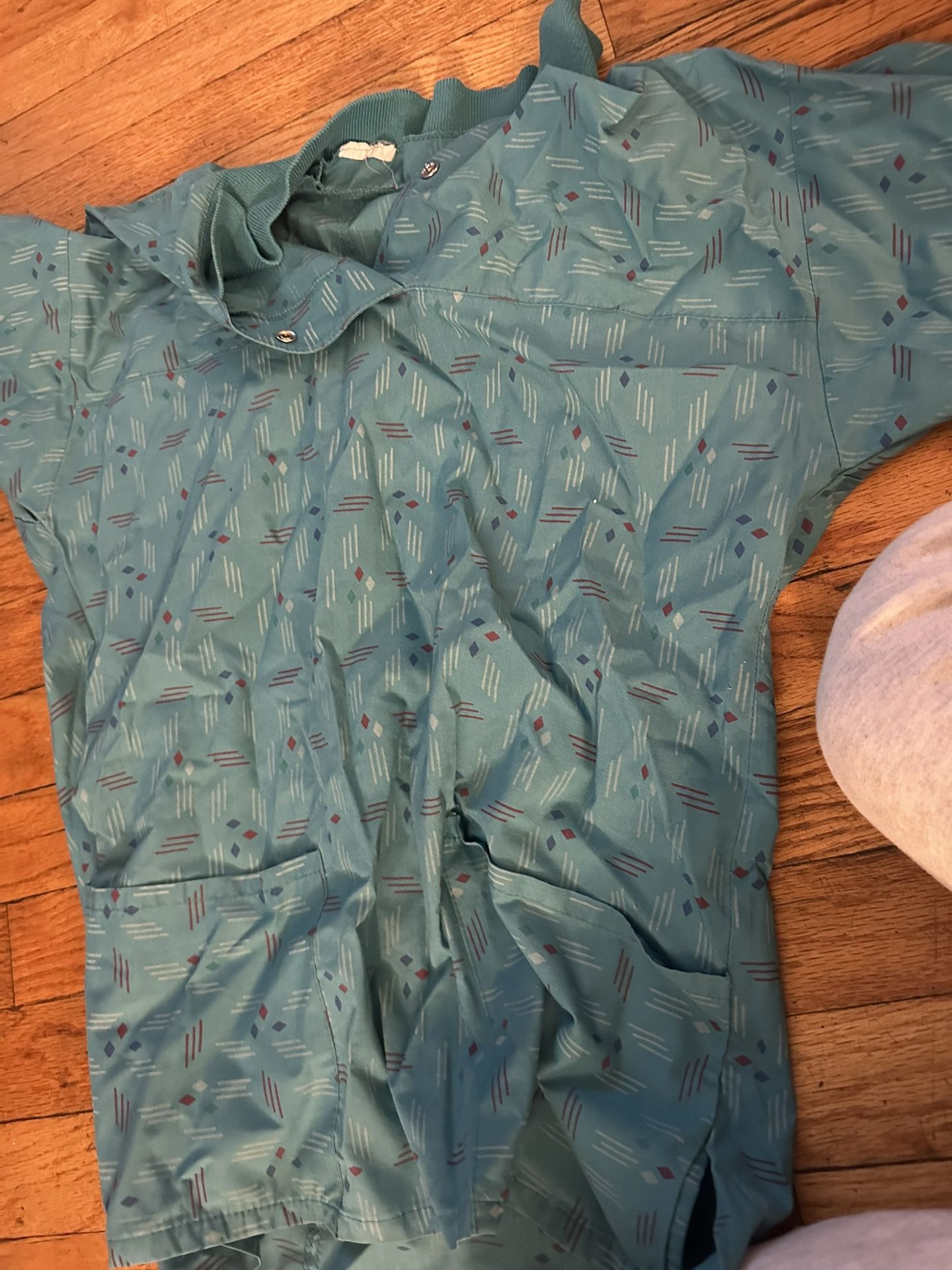 Women’s Scrub Top Small