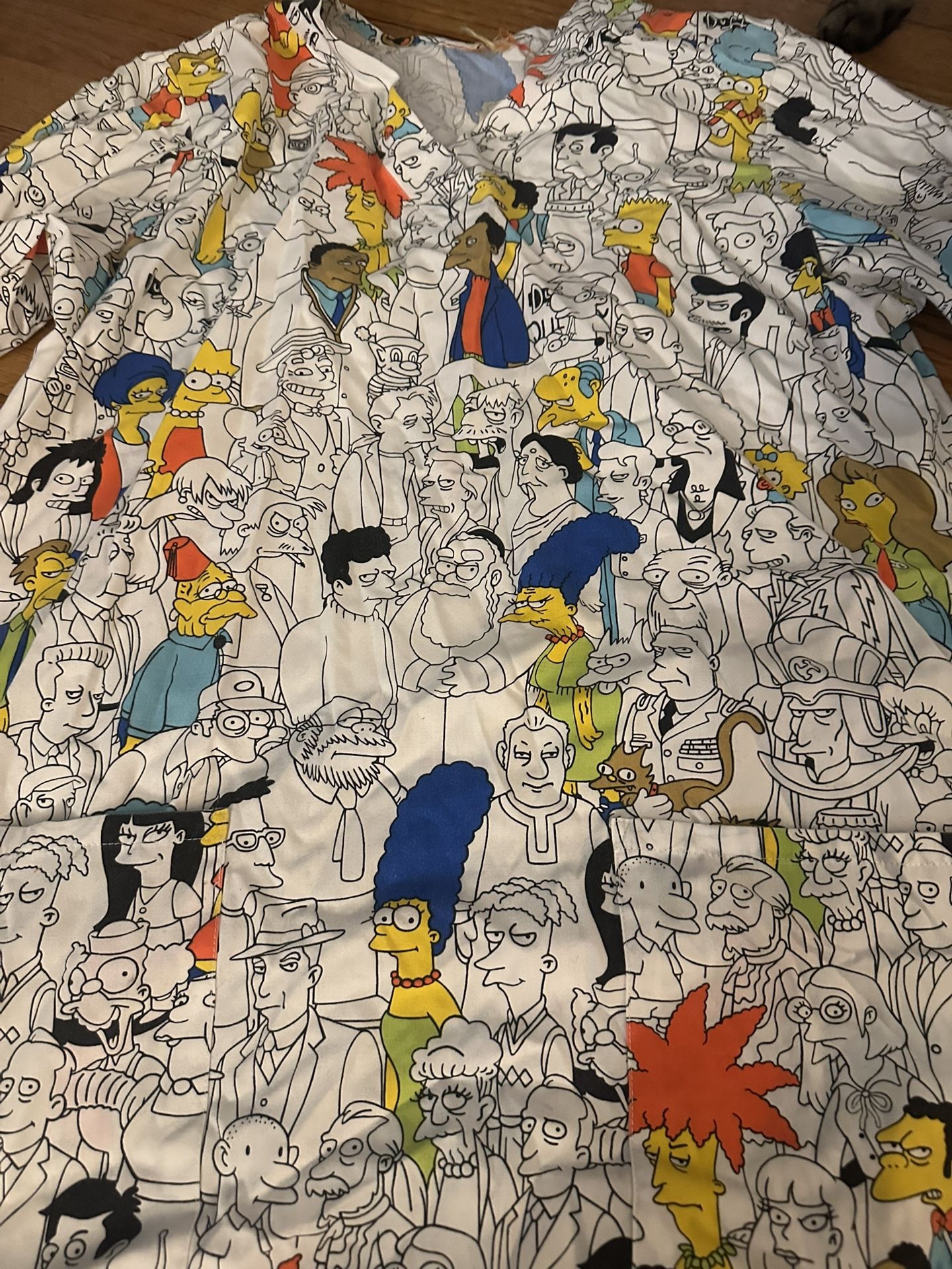 Simpsons Women's Small Scrub Top
