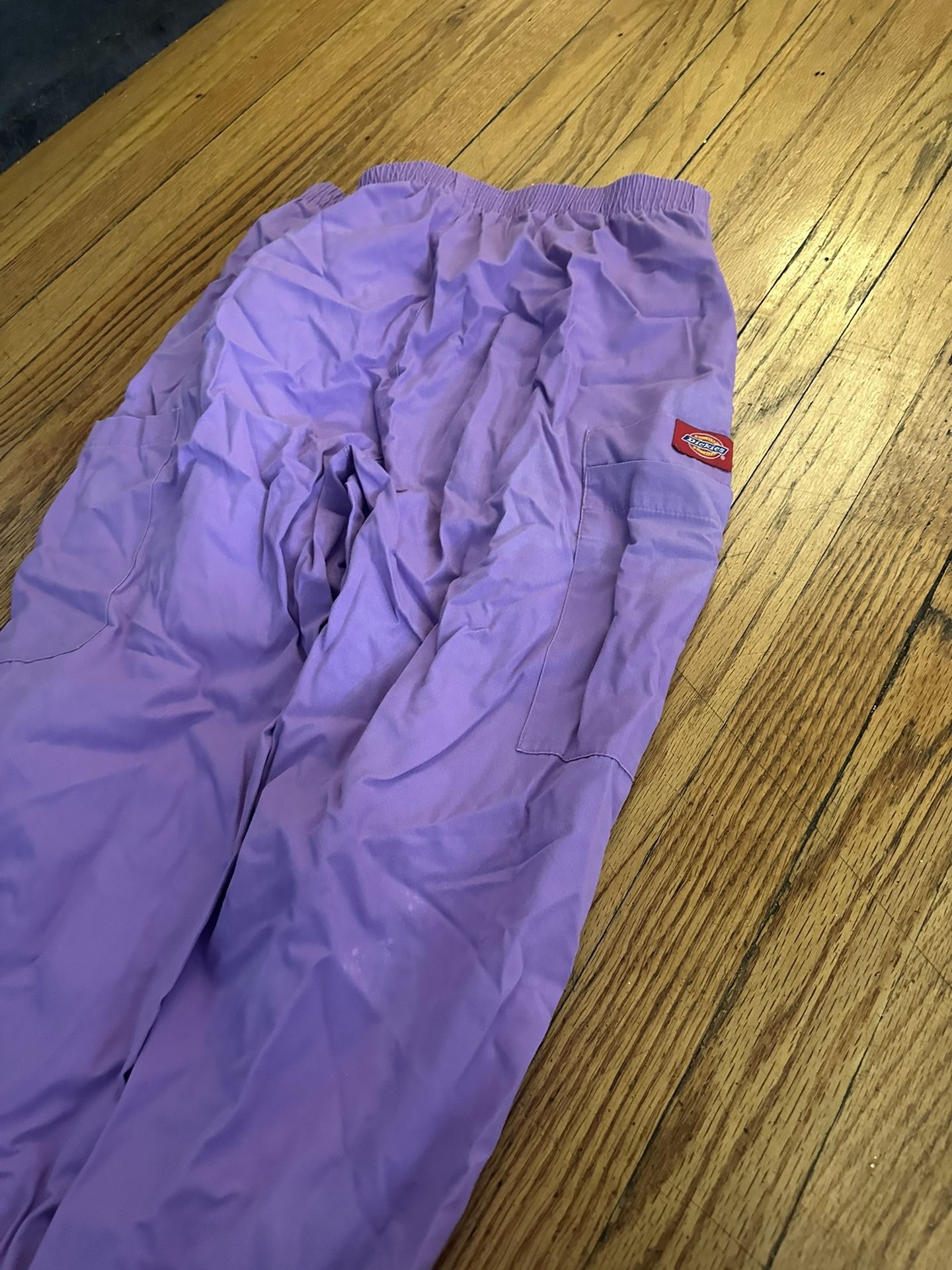 Women’s Small Purple Scrub Pants