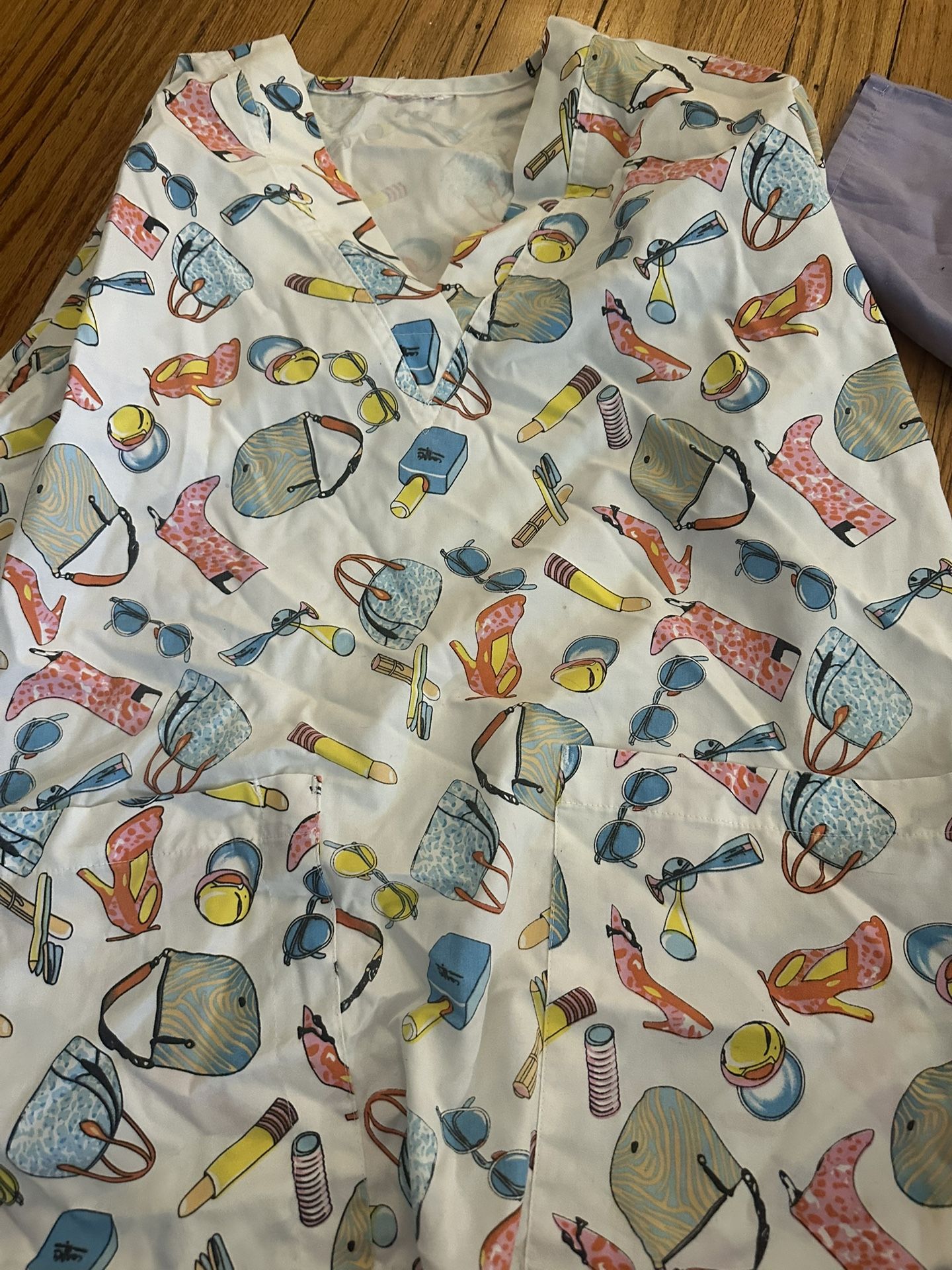 Women’s Scrub Top Small