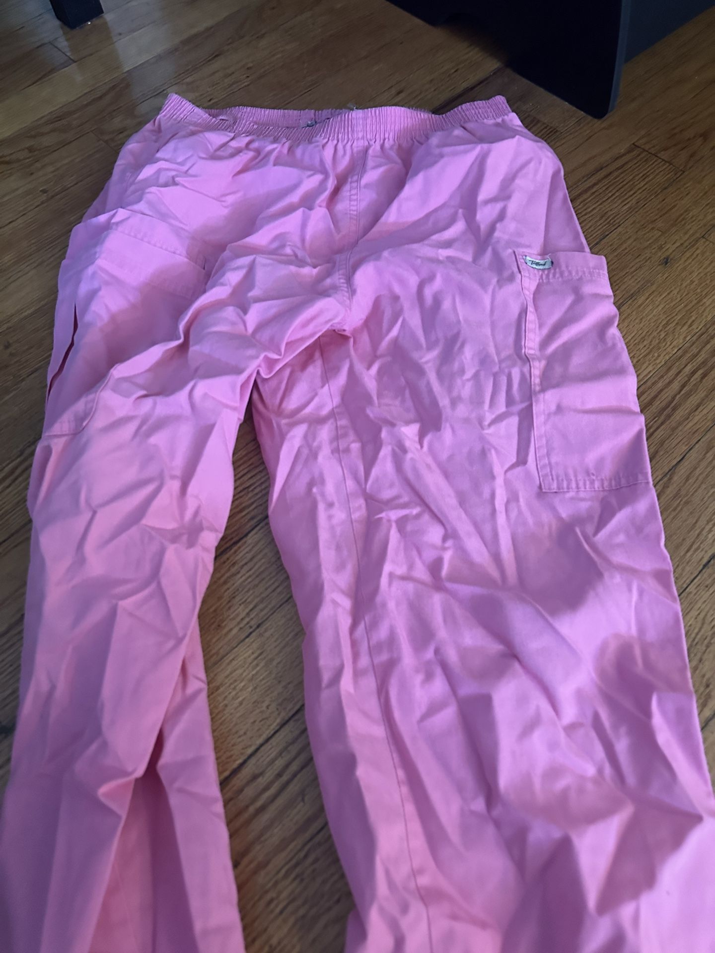 Women’s Small Scrub Pants Pink