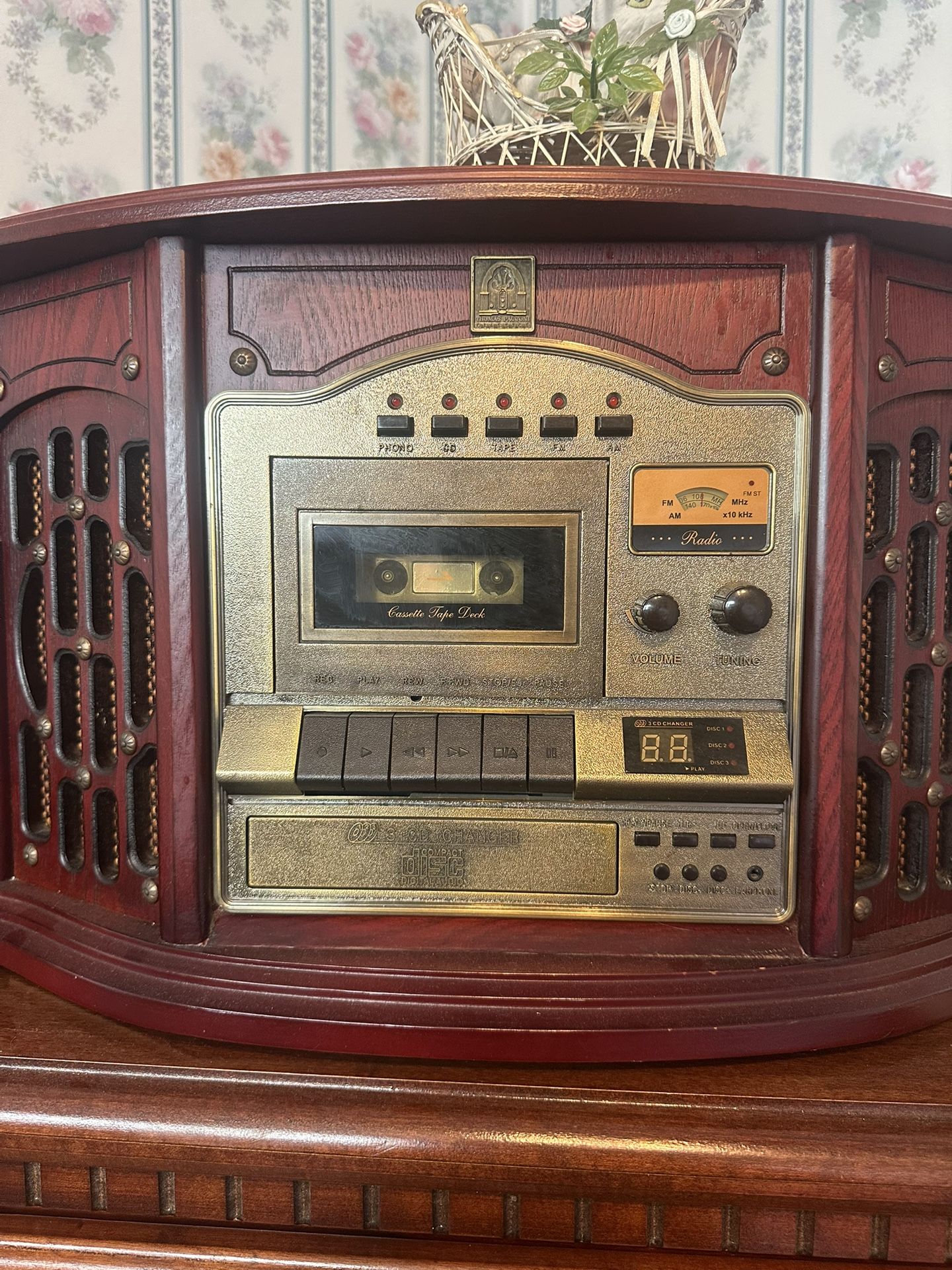 Combo Record Player CD Player & Cassette Tape Player