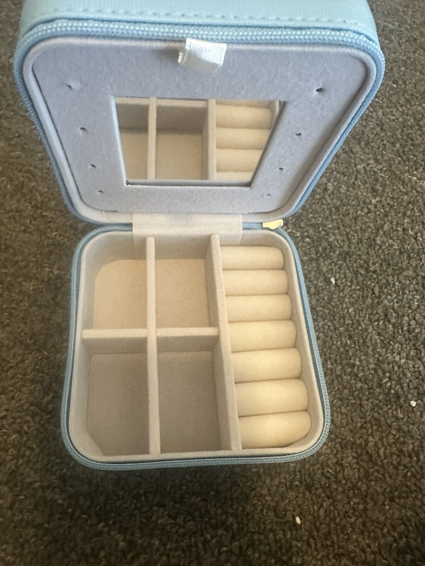 Mini Jewelry Case - photo 2
