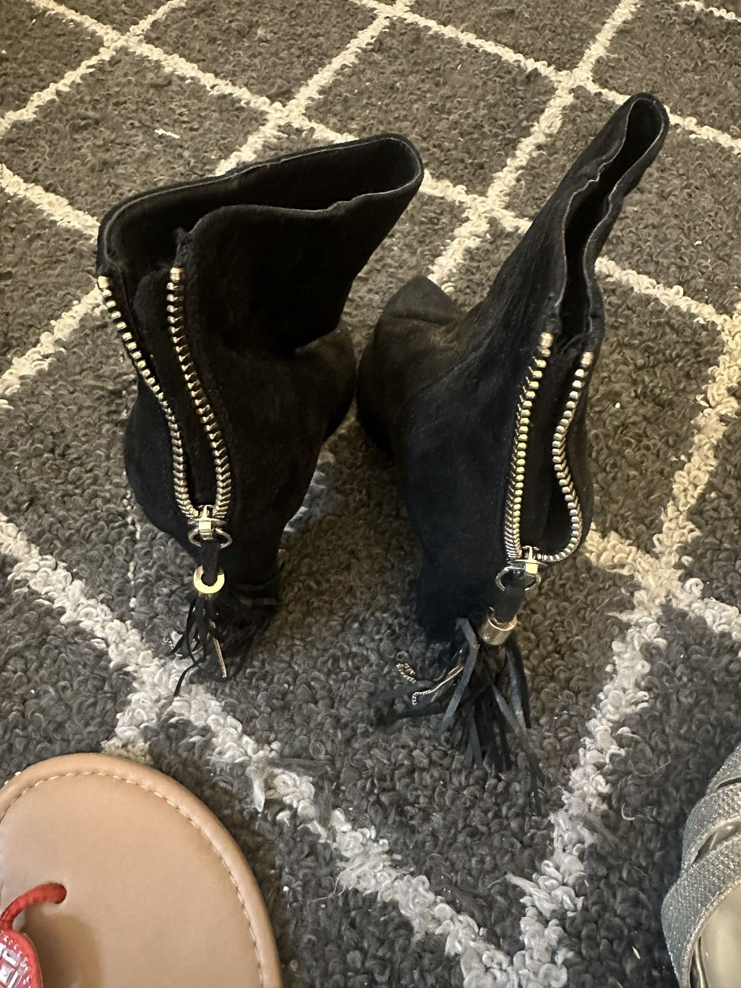 Women’s Dress Boots Size 8