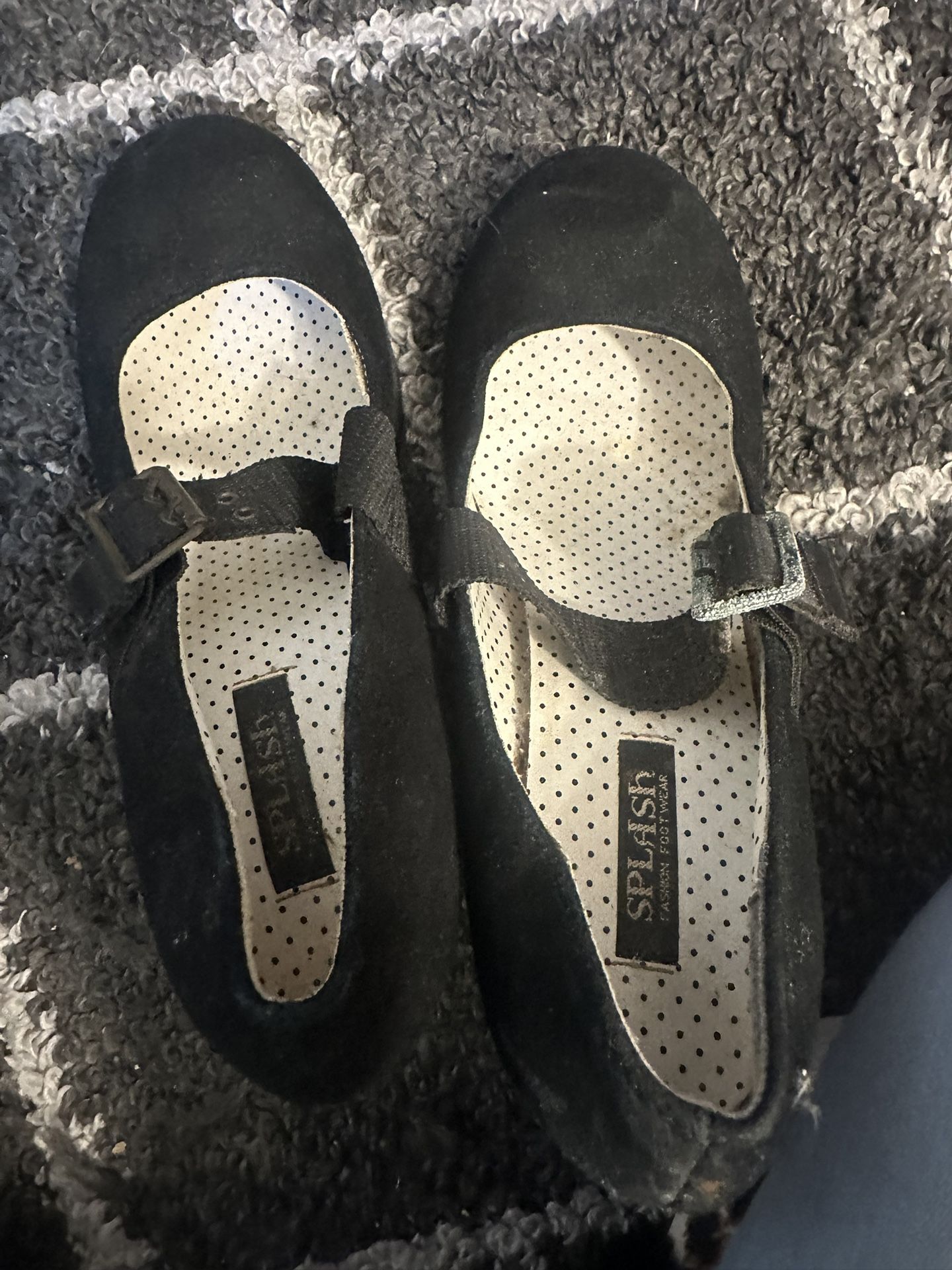 Women's Shoes Size 8