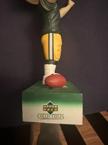 Brett Favre Bobblehead - photo 2