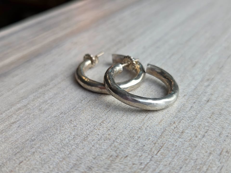 ✨ Sterling Silver Hammered Hoop Earrings ✨ - photo 3