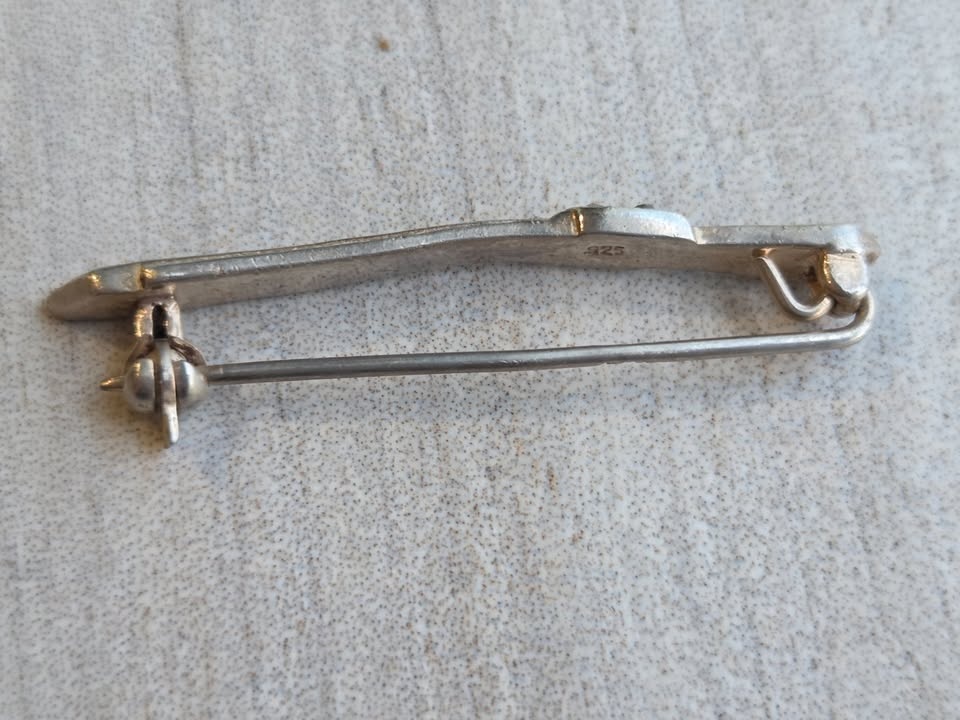 Vintage Sterling Silver & Marcasite Bar Brooch - photo 5