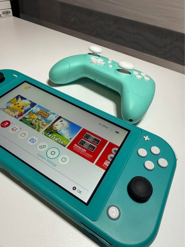 Special Edition Nintendo Switch Lite - Enhanced Performance - photo 4