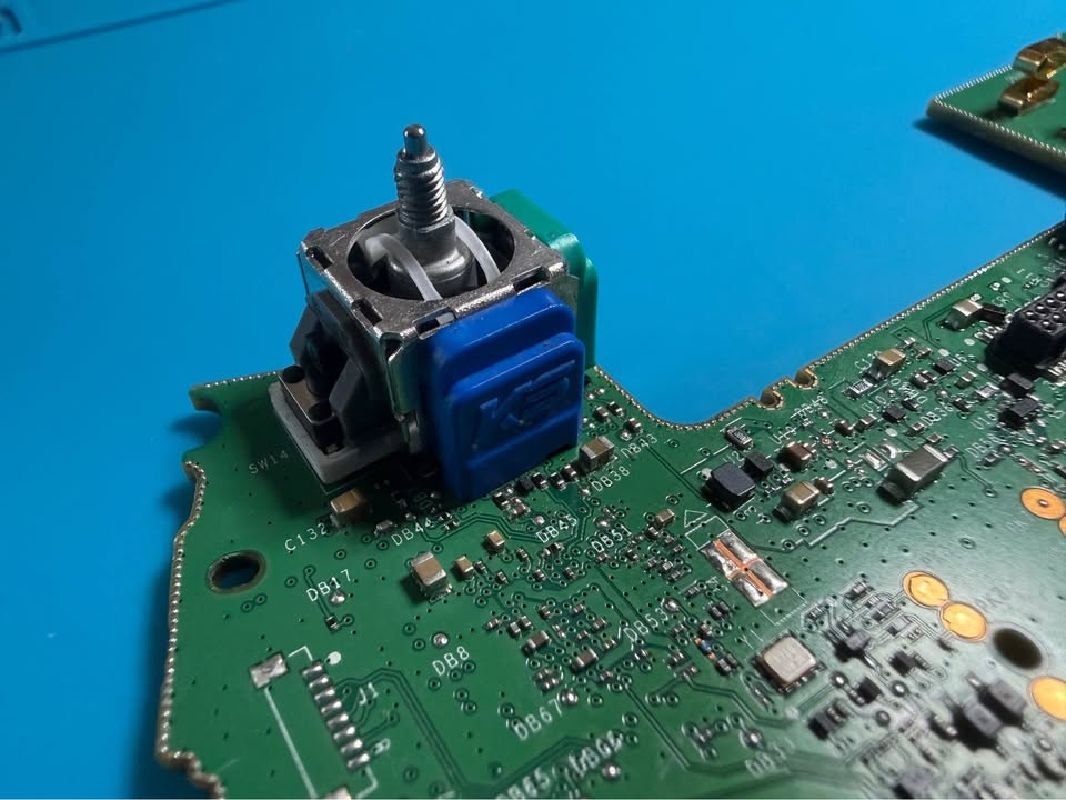 XBOX / PS4 / PS5 / TMR Joysticks and OEM Joysticks - photo 4