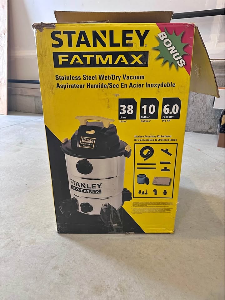 Stanley Fatmax 10 Gallon 6.0 Peak HP Wet/Dry Vacuum