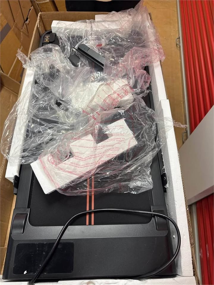 Incline Treadmill with Bar - photo 5