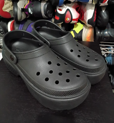 Size 12 - Men's Black Crocs Stomp Clogs