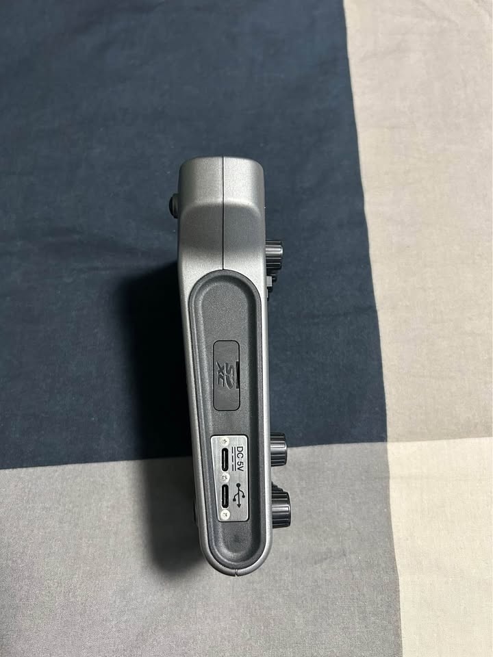 Zoom PodTrak P4 Podcast Recorder - photo 3