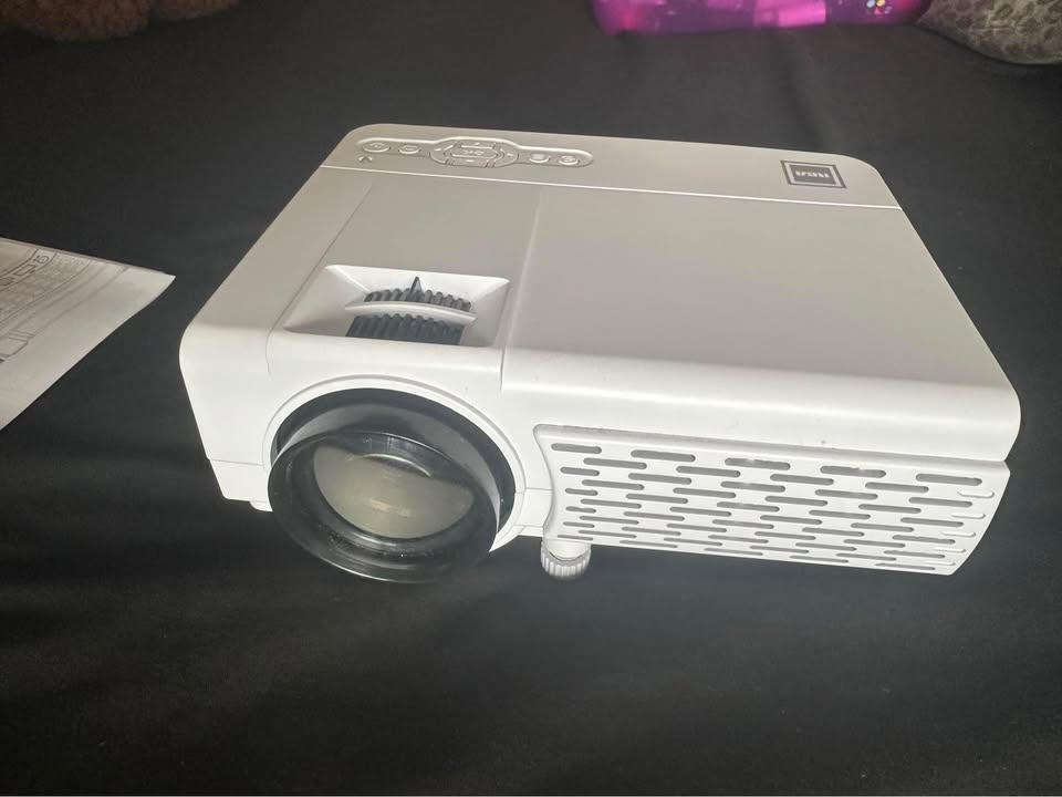 RCA Bluetooth Home Theatre Projector - photo 2