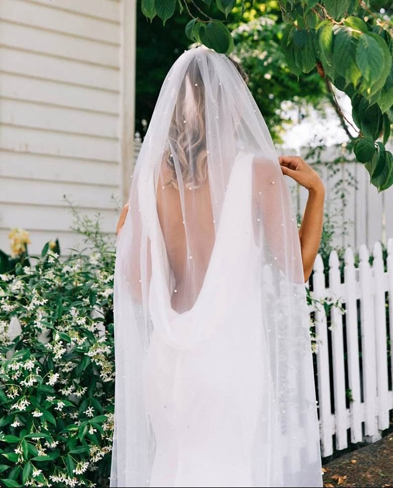 Pearl Veil soft white or ivory