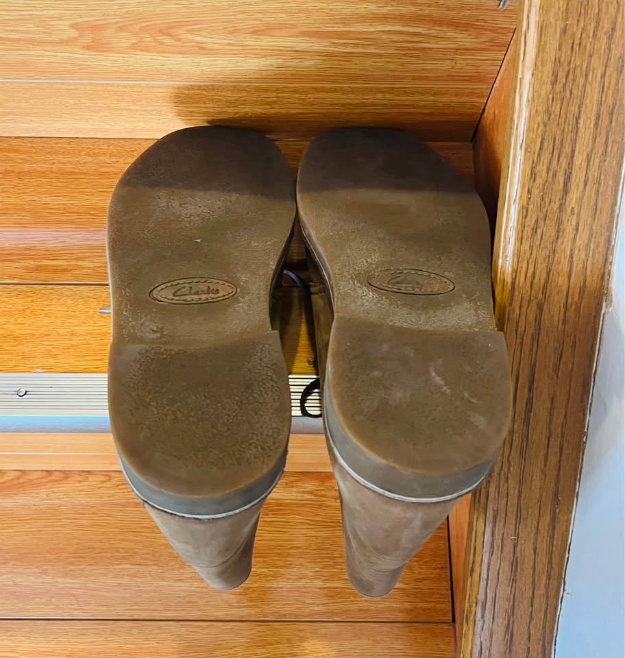 Clarks Shoes - photo 5